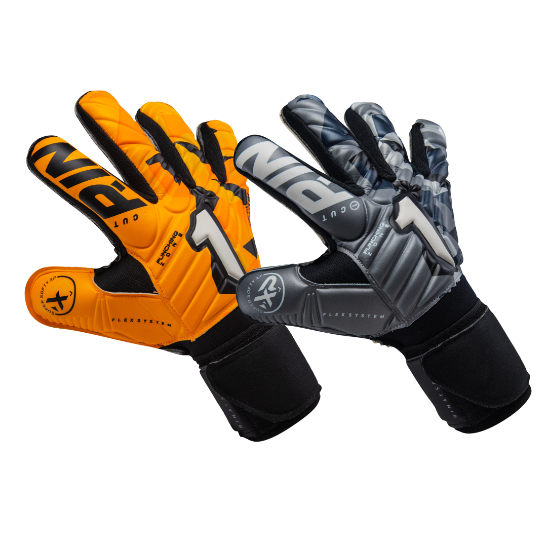 Goalkeeper gloves with spines on sale